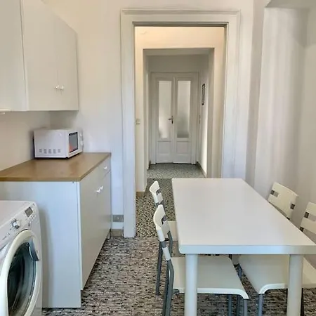 In The Center Of / P.ta Venezia Apartment *